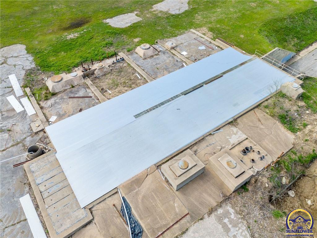 3627 Rd D Allen, KS 66833 - Photo 48 of 55