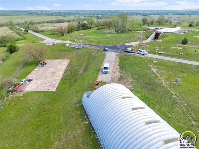 $699,900 | 3627 Rd D, Allen, KS 66833