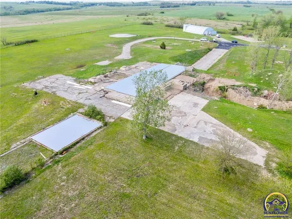 $699,900 | 3627 Rd D, Allen, KS 66833