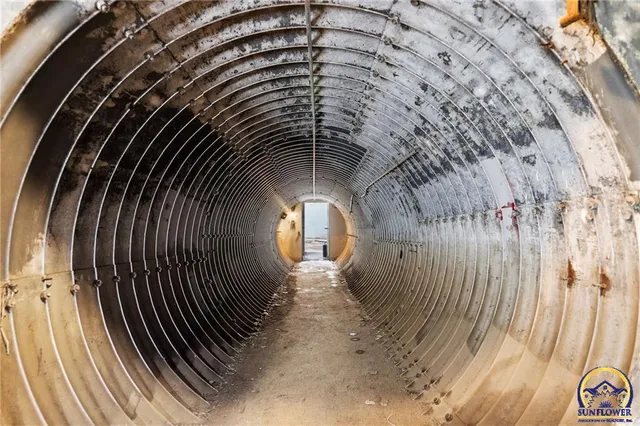 $699,900 | 3627 Rd D, Allen, KS 66833