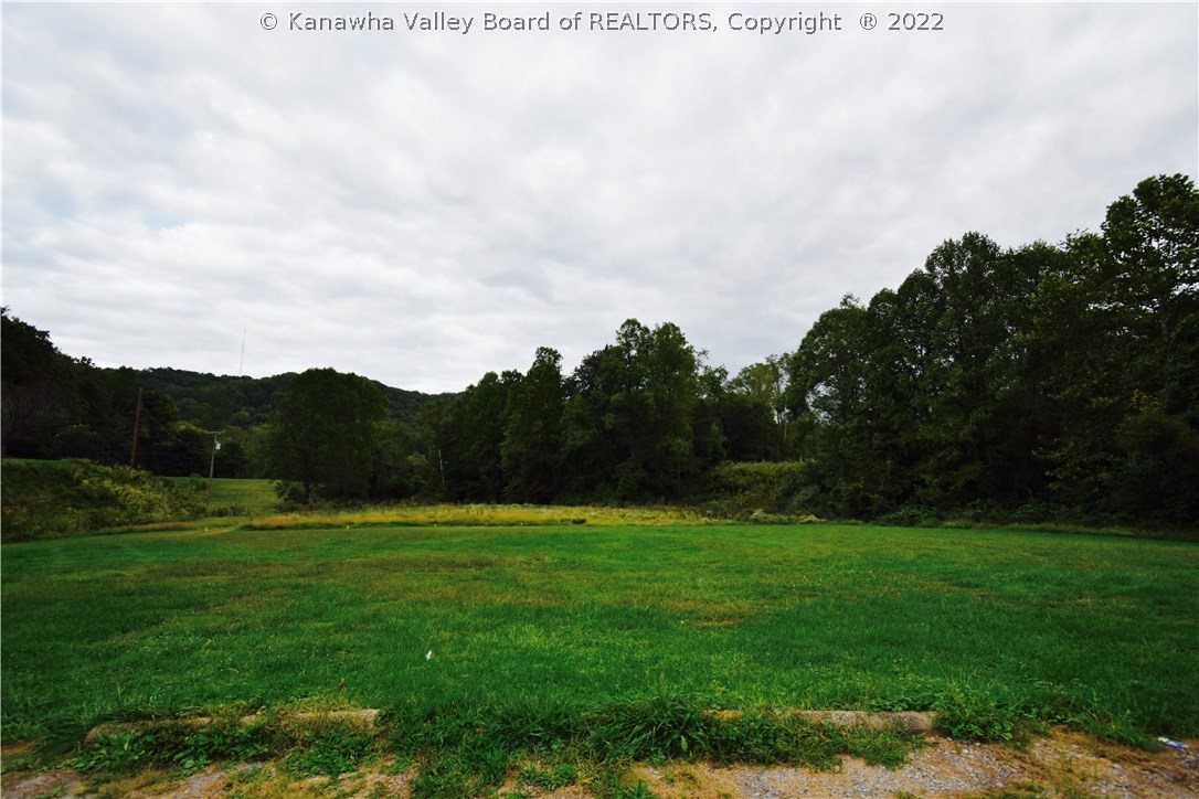 2057 Poca River Road South Poca, WV 25159 - Photo 5 of 24 Gallery Image 5