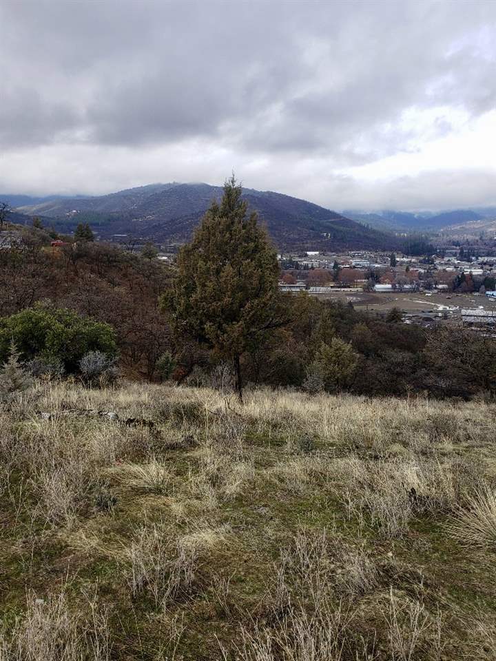 15-acres Sharps Road Yreka, CA 96097 - Photo 14 of 16 Gallery Image 14