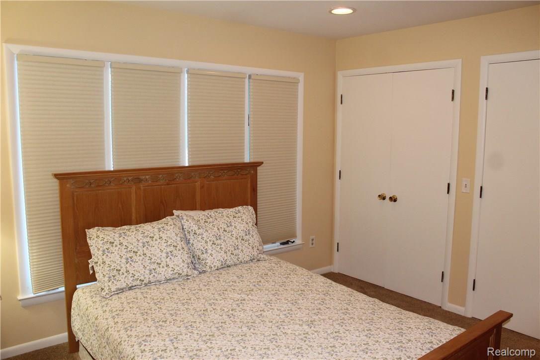 25115 Farmbrook Road Southfield, MI 48034 - Photo 27 of 62 IMG_0066.JPG