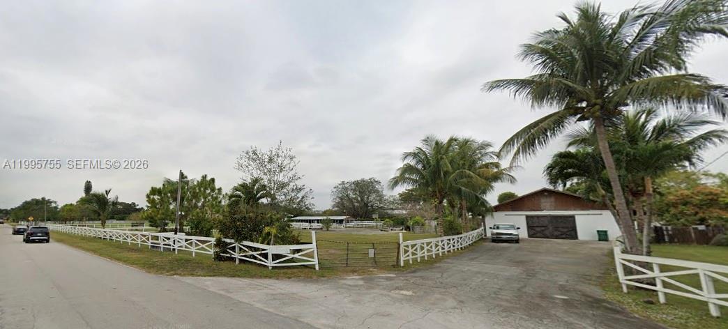 6375 Southwest 125th Avenue Miami, FL 33183 - Photo 2 of 8