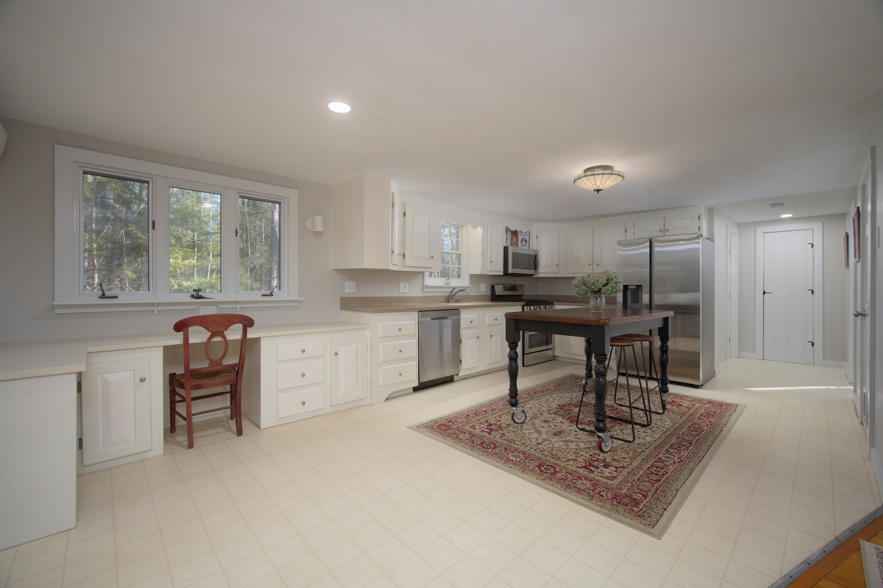 24 County Road Cape Neddick, ME 03902 - Photo 13 of 56 interior10