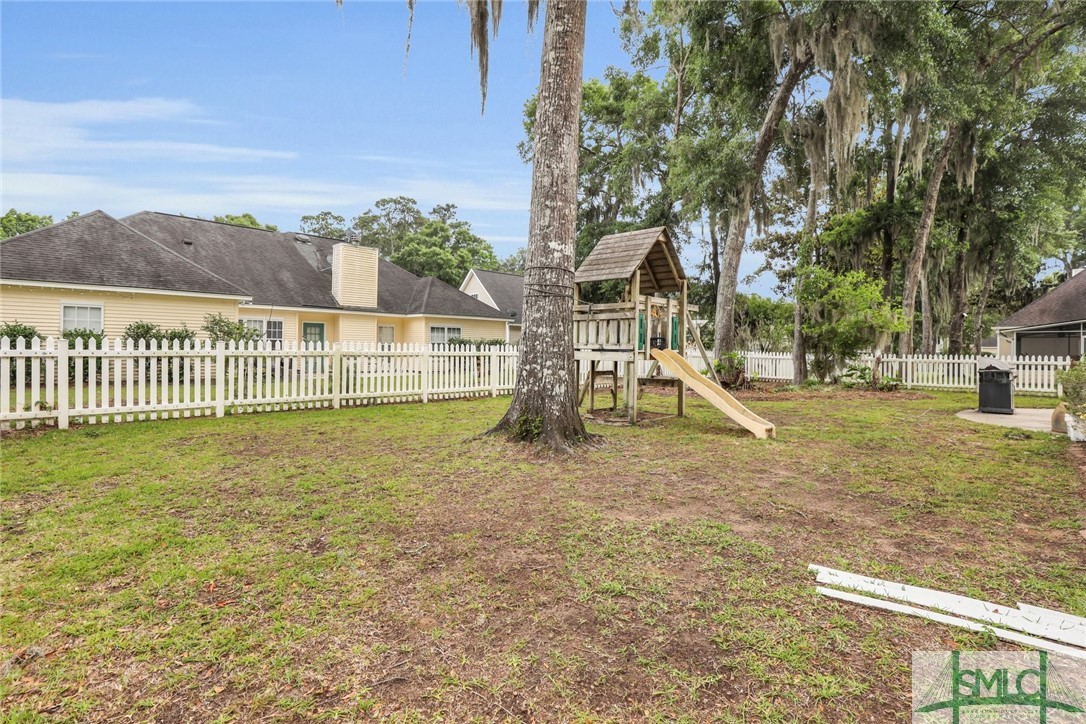 302 Olde Towne Road Savannah, GA 31410 - Photo 27 of 33