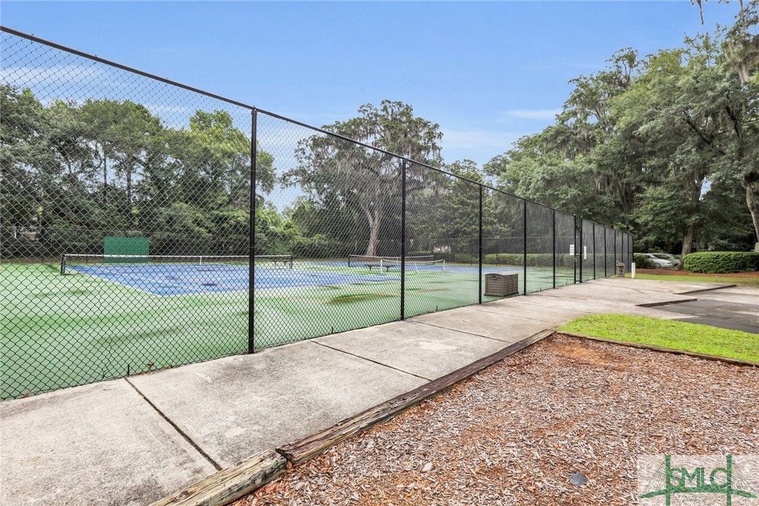 302 Olde Towne Road Savannah, GA 31410 - Photo 30 of 33
