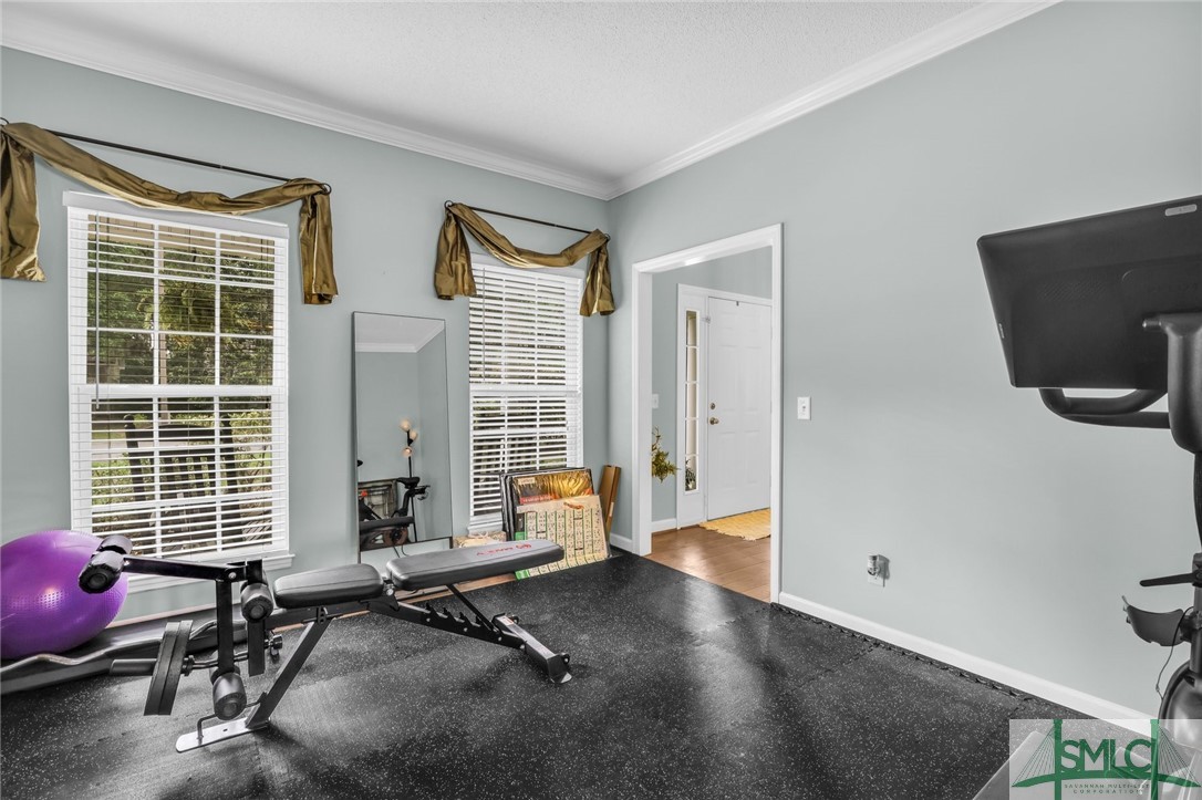 302 Olde Towne Road Savannah, GA 31410 - Photo 7 of 33