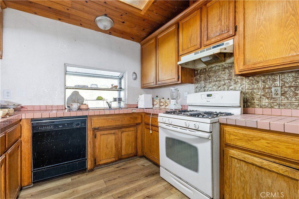 7260 Shale Rock Road Paso Robles, CA 93446 - Photo 10 of 42