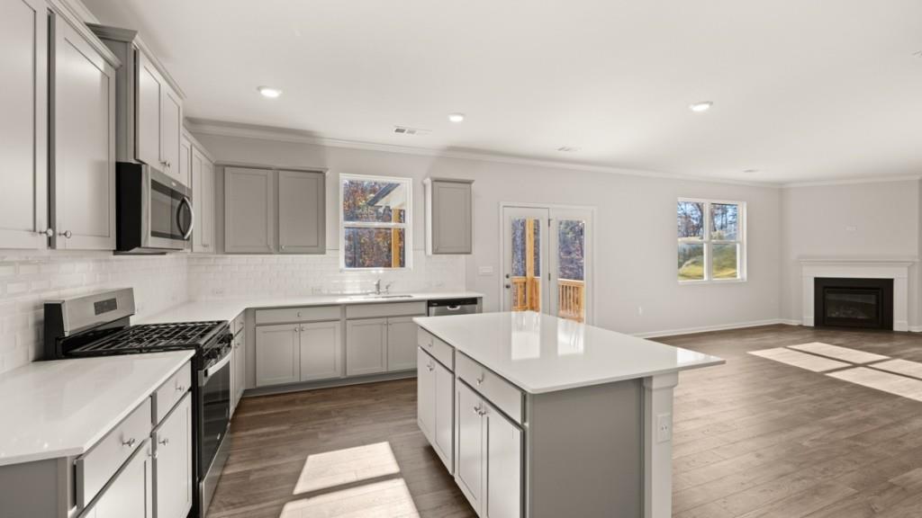 4035 Peregrine Way Gainesville, GA 30506 - Photo 13 of 37