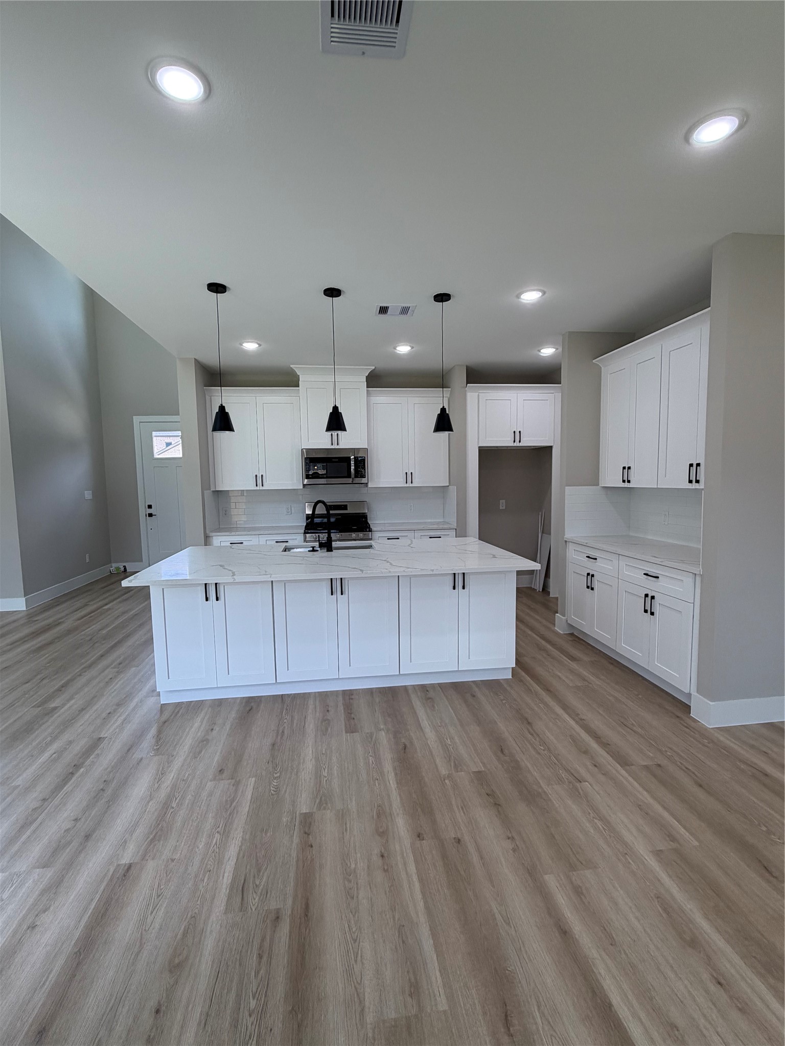2619 Piemonte Avenue Spring, TX 77388 - Photo 8 of 26 Gallery Image 8