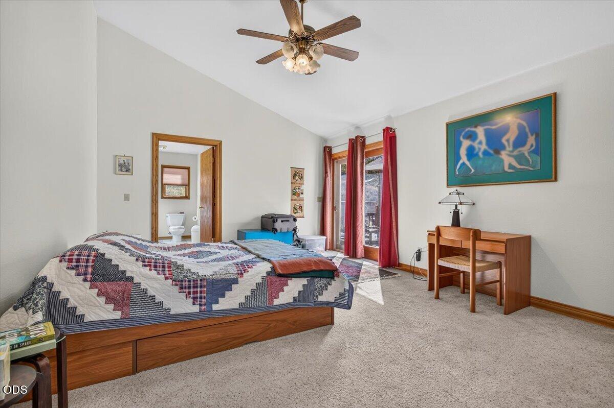 6590 Hillcrest Road Medford, OR 97504 - Photo 45 of 117 Gallery Image 45