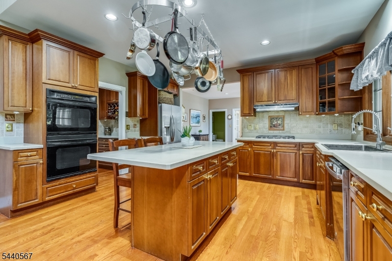 2 Coe Farm Road Mendham, NJ 07945 - Photo 17 of 50