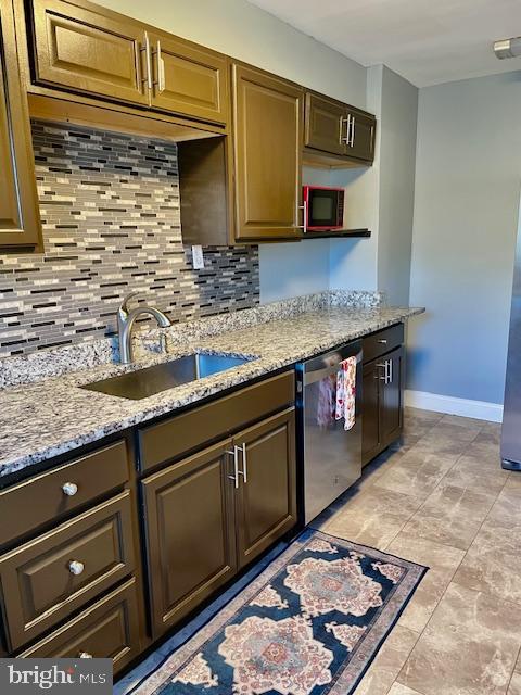 807 Stamford Road Baltimore, MD 21229 - Photo 14 of 40
