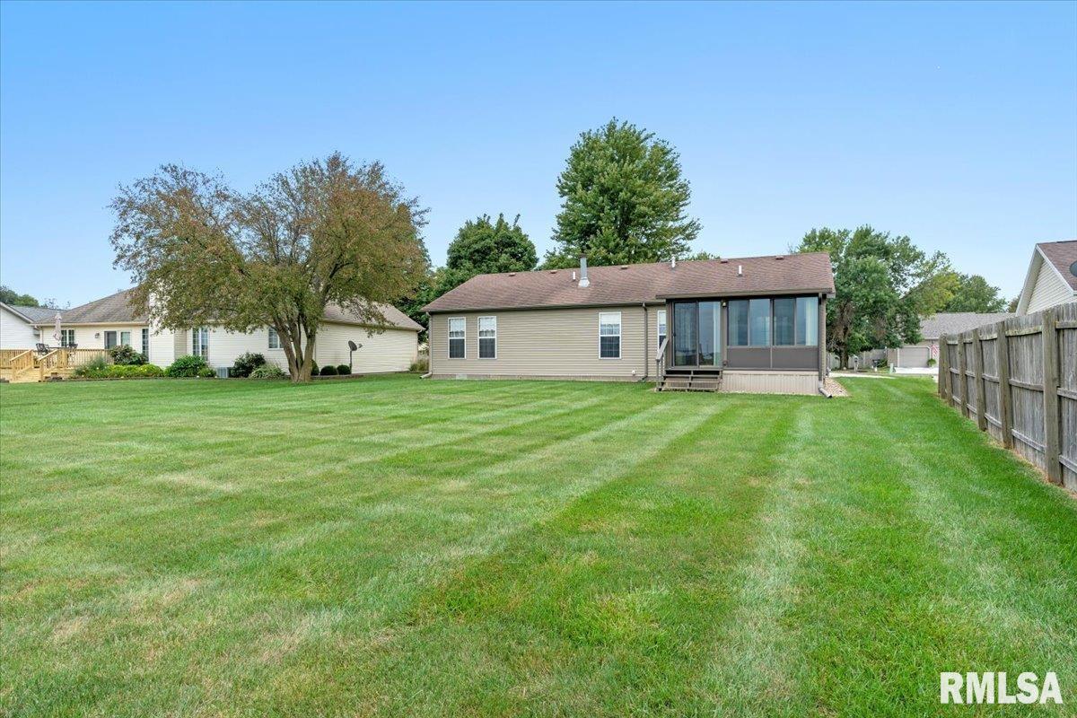144 Post Road Virden, IL 62690 - Photo 29 of 33