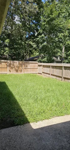 $2,000 | 22 West Broken Oak Court, The Woodlands, TX 77381