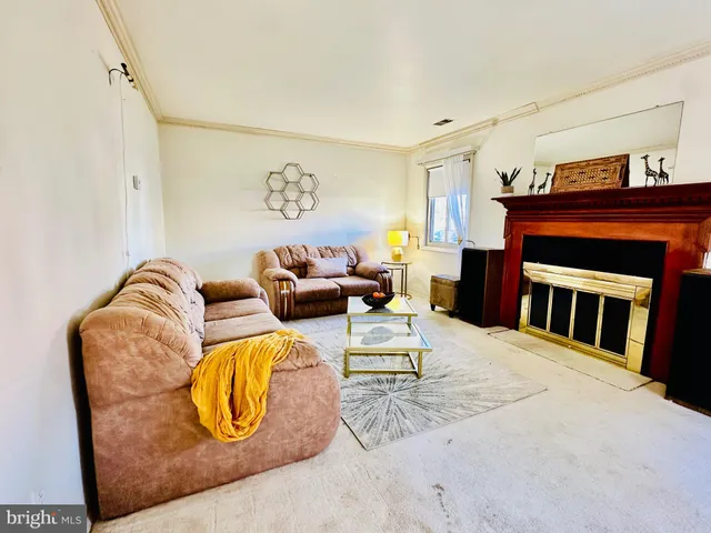 $430,000 | 1018 Knight Lane, Herndon, VA 20170