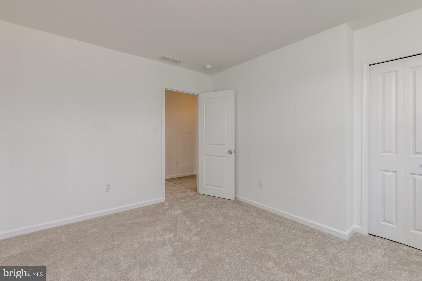 1517 Brick Road Cherry Hill, NJ 08003 - Photo 28 of 40 Gallery Image 28