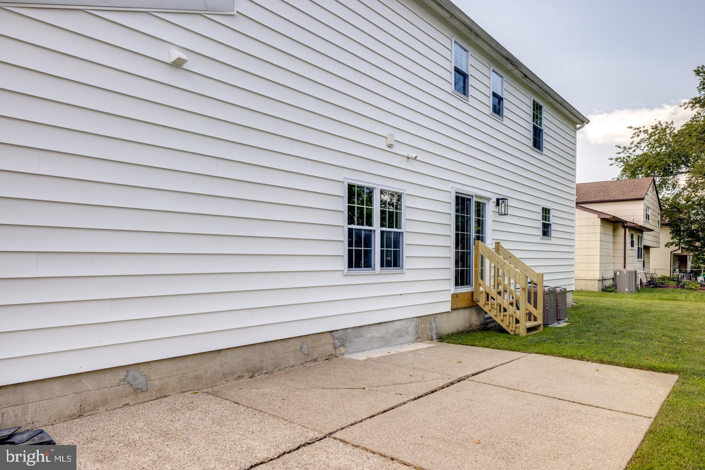 1517 Brick Road Cherry Hill, NJ 08003 - Photo 37 of 40 Rear patio