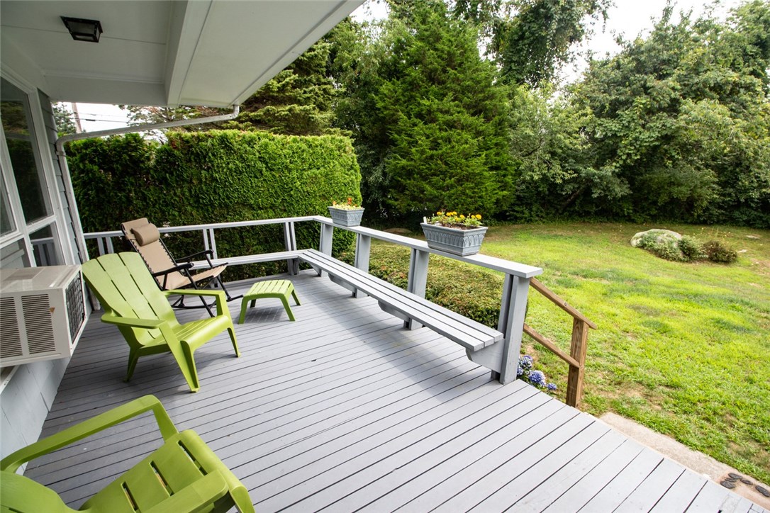 39 Buddington Road Charlestown, RI 02813 - Photo 5 of 11