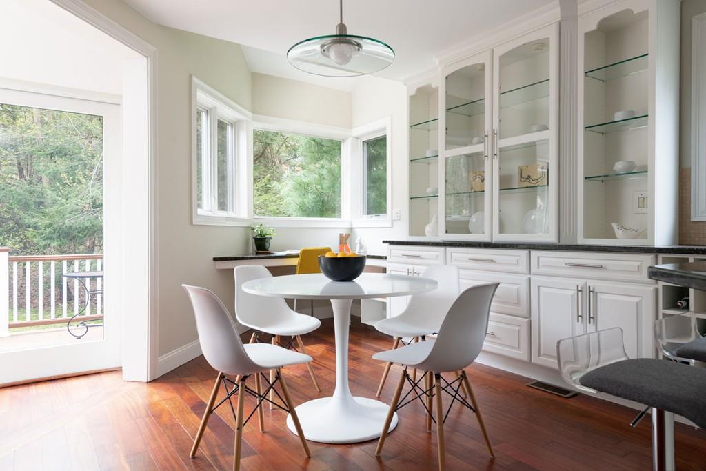 73 Old Road Weston, MA 02493 - Photo 10 of 41 Gallery Image 10