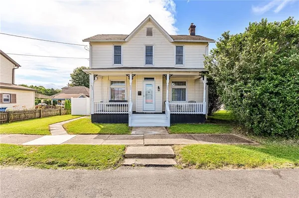 $245,000 | 27 Oak Street, Latrobe, PA 15650