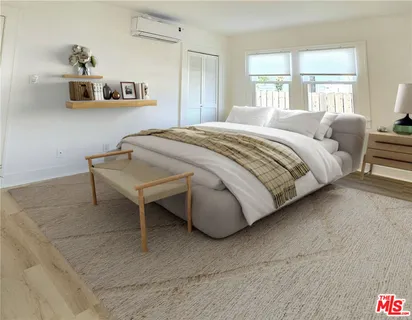 $1,790,000 | 908-910 Victoria Avenue, Venice, CA 90291