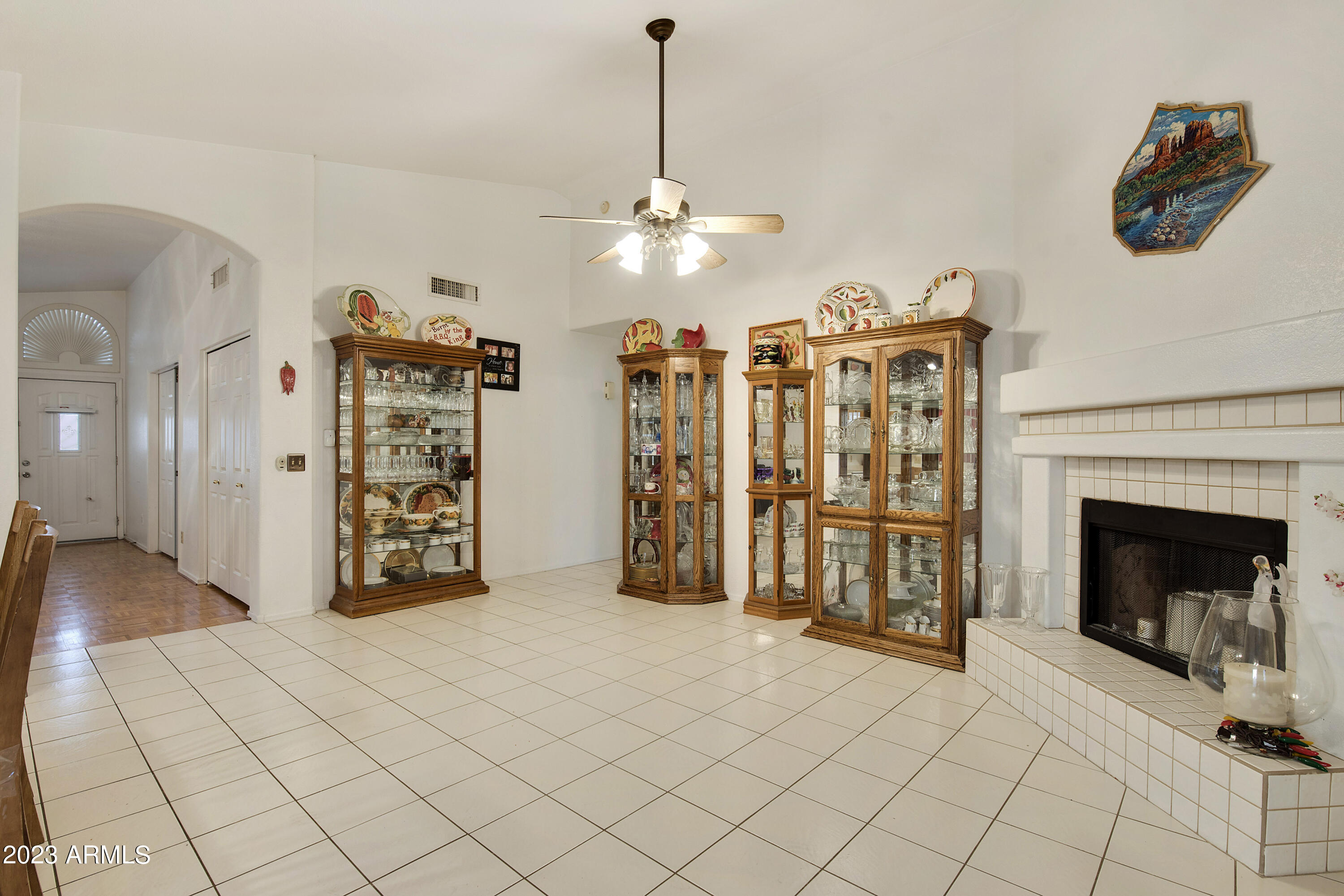 7826 West Boca Raton Road Peoria, AZ 85381 - Photo 9 of 33 Family room