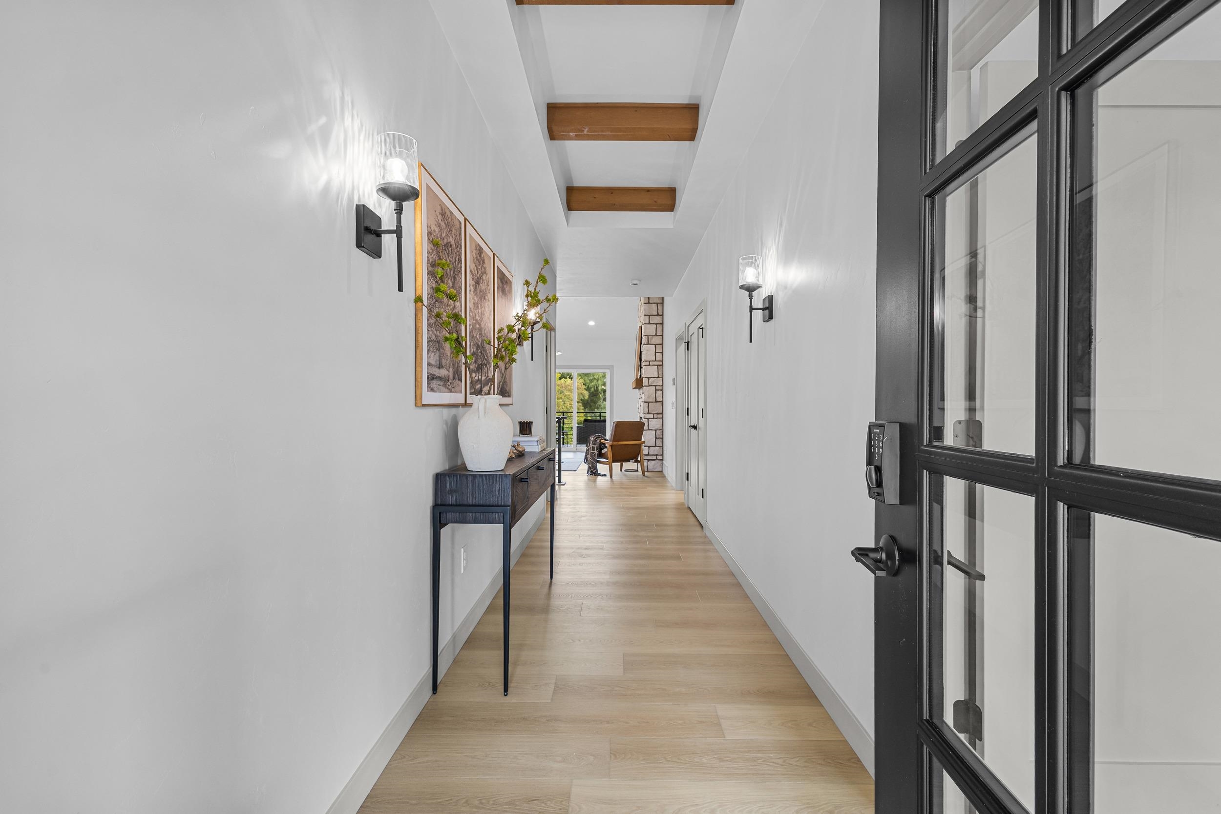 541 Security Boulevard Green Bay, WI 54313 - Photo 15 of 84