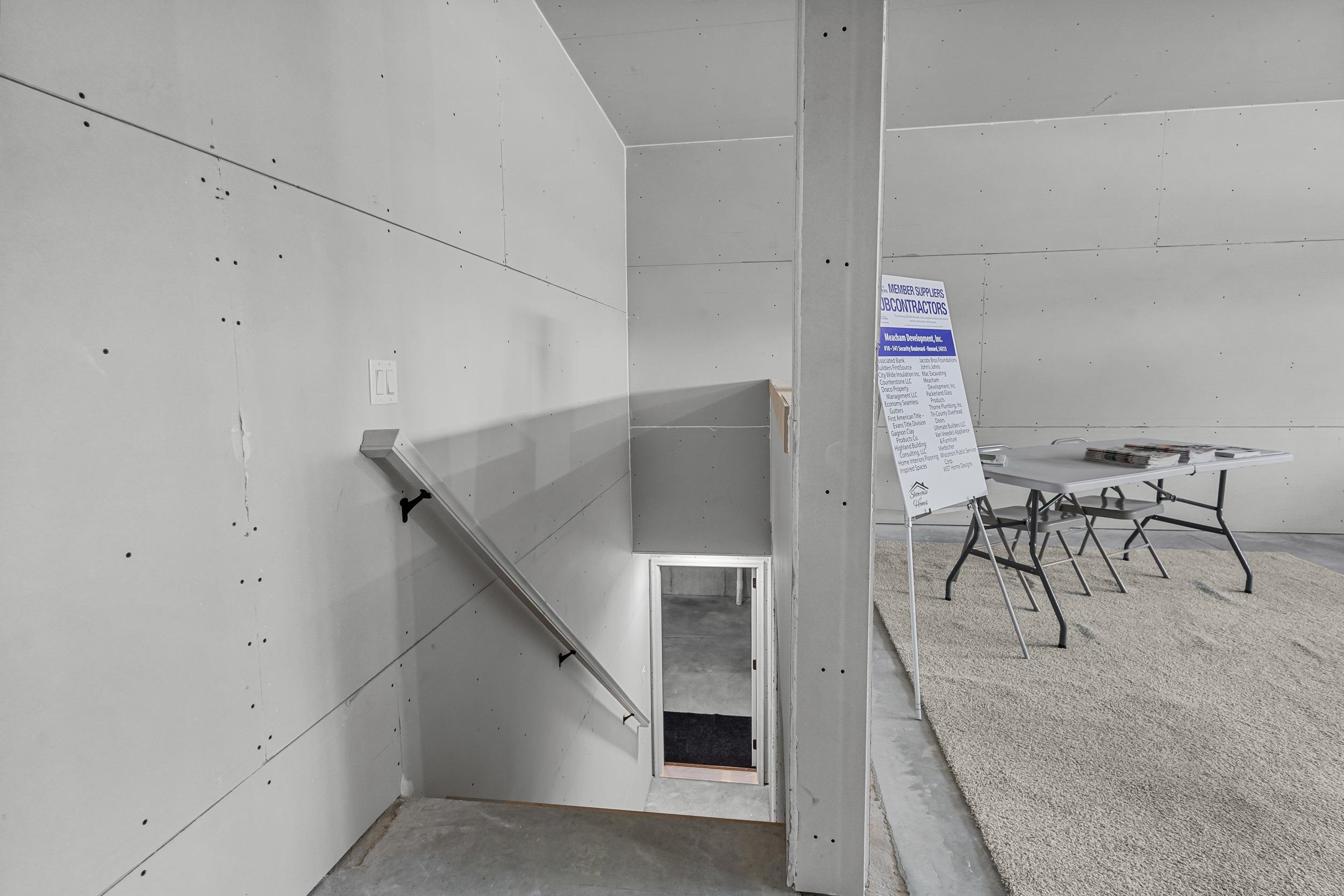 541 Security Boulevard Green Bay, WI 54313 - Photo 45 of 84