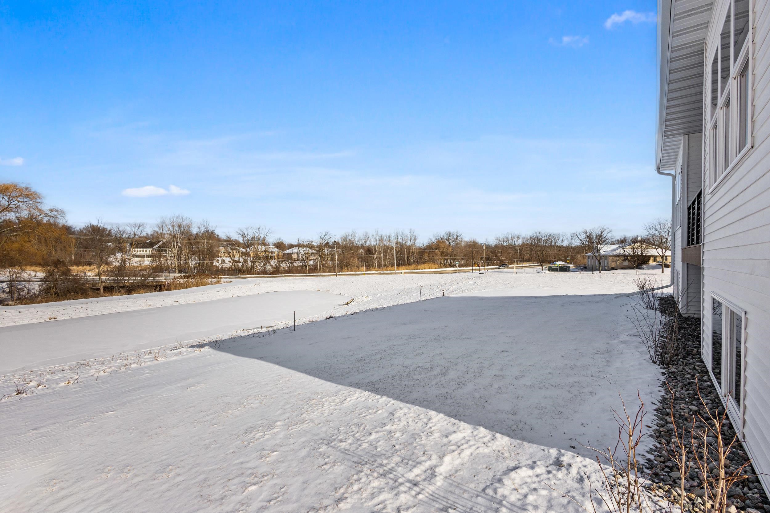 541 Security Boulevard Green Bay, WI 54313 - Photo 10 of 84