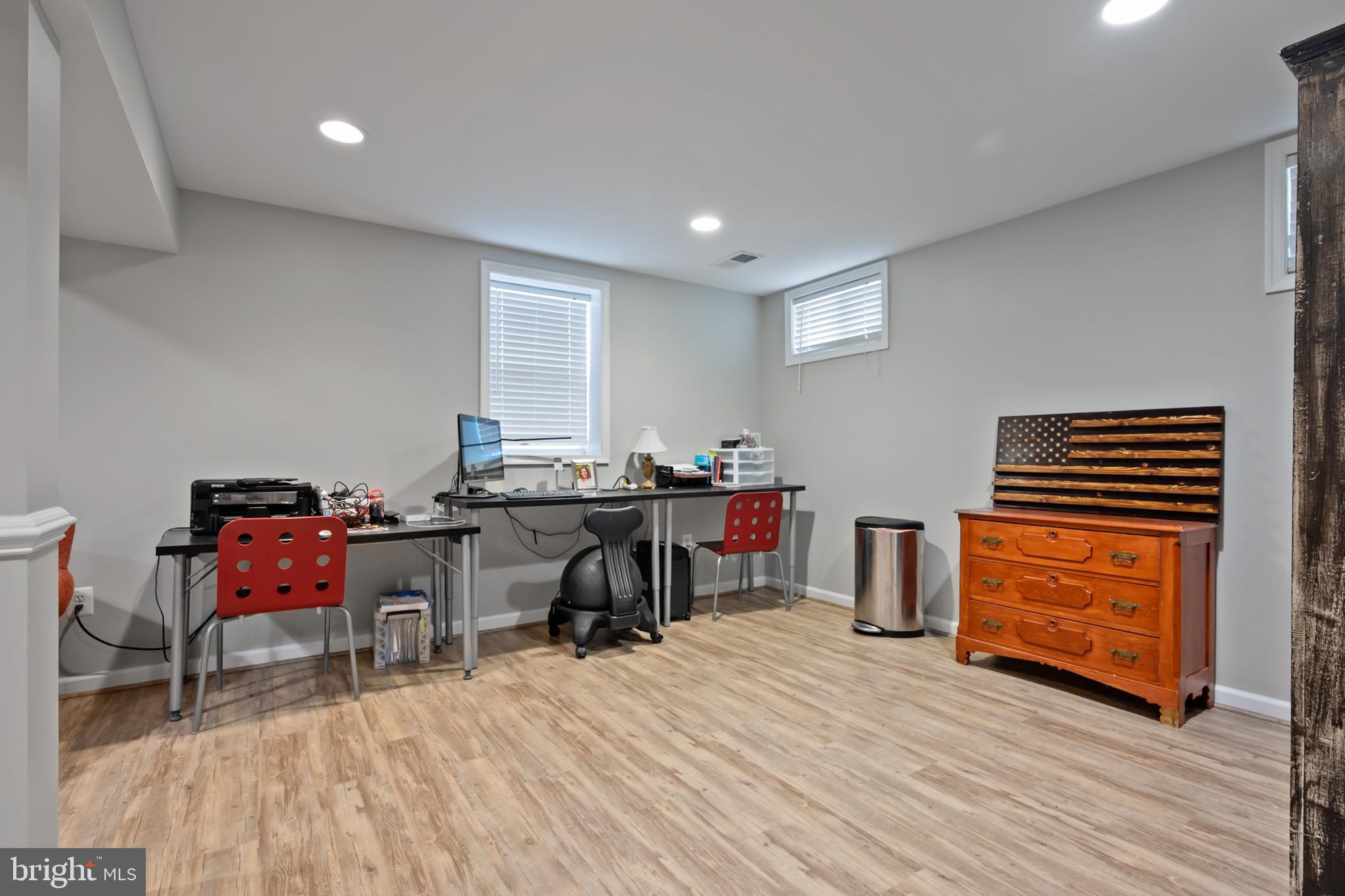 6107 Eagle Landing Road Burke, VA 22015 - Photo 33 of 45 Gallery Image 33