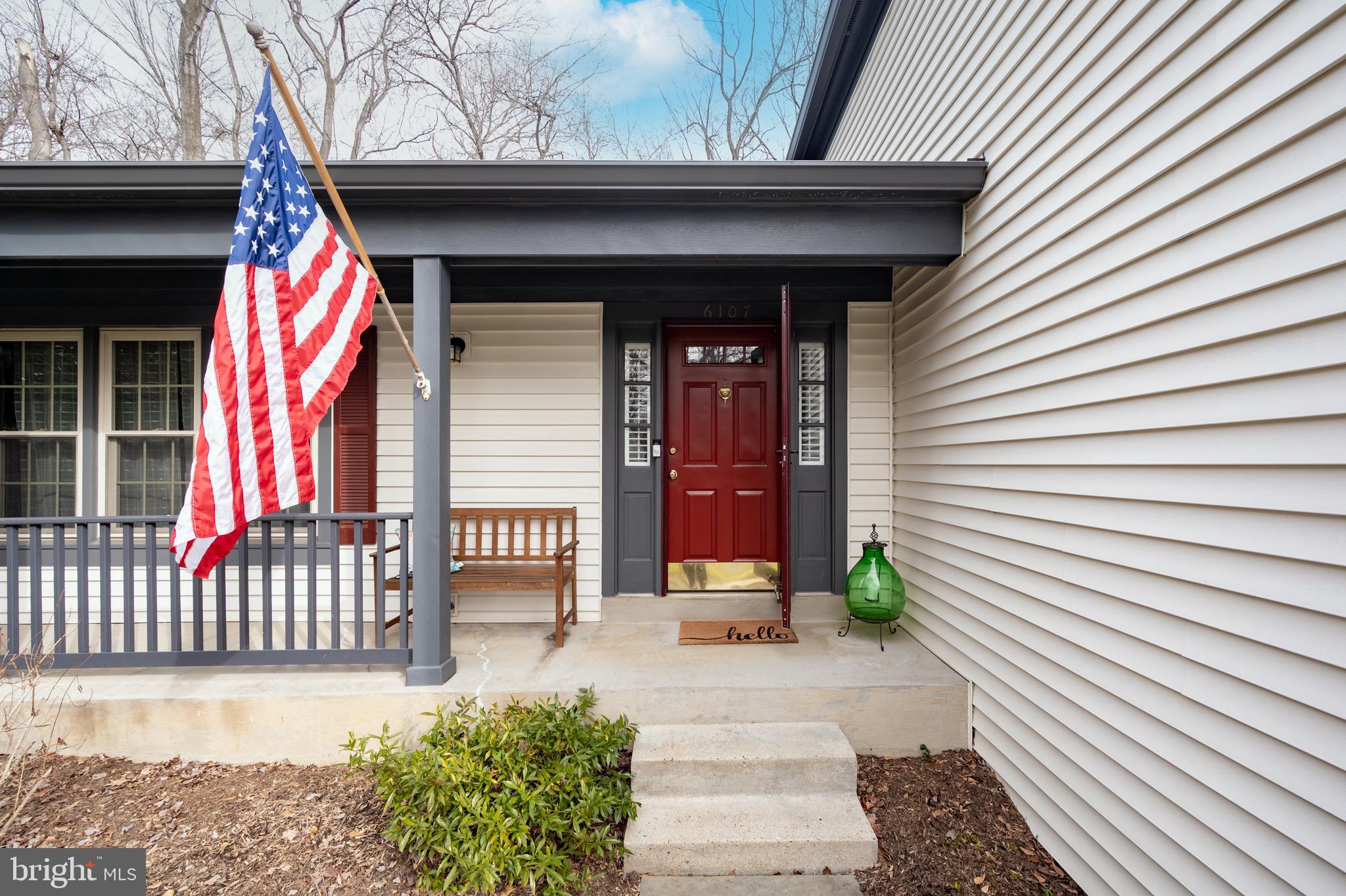 6107 Eagle Landing Road Burke, VA 22015 - Photo 4 of 45 Gallery Image 4