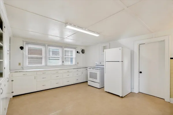 $225,000 | 203 South 1st Street, Evansville, WI 53536
