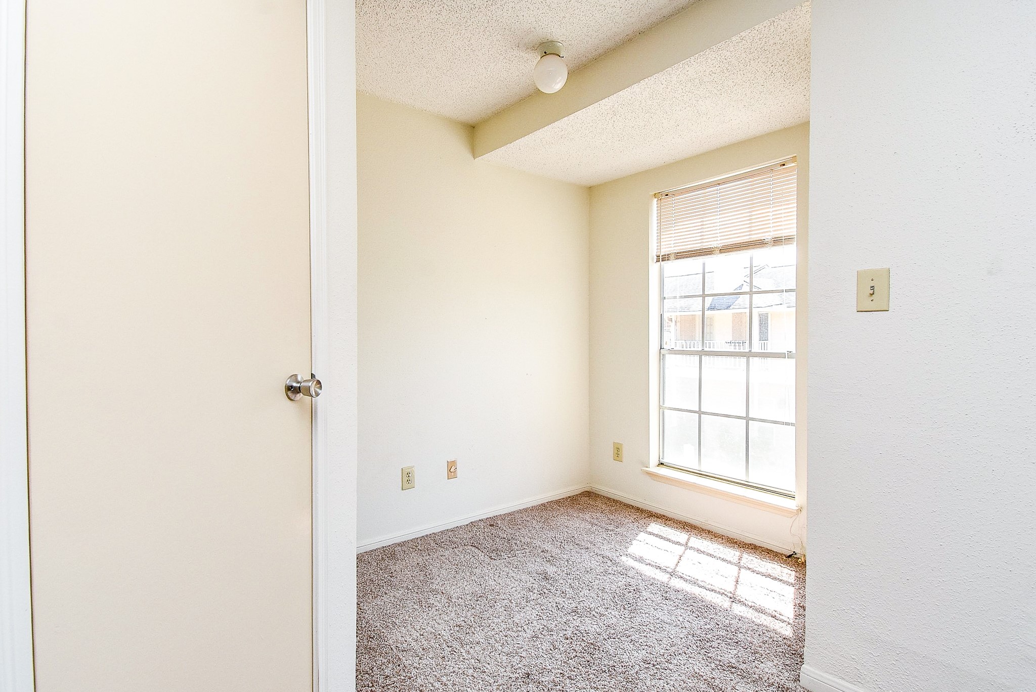 7575 Cambridge Street, Unit 1004 Houston, TX 77054 - Photo 21 of 32