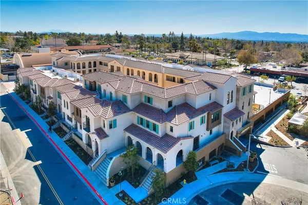$3,850 | 501 West Foothill Boulevard, Unit 107, Claremont, CA 91711