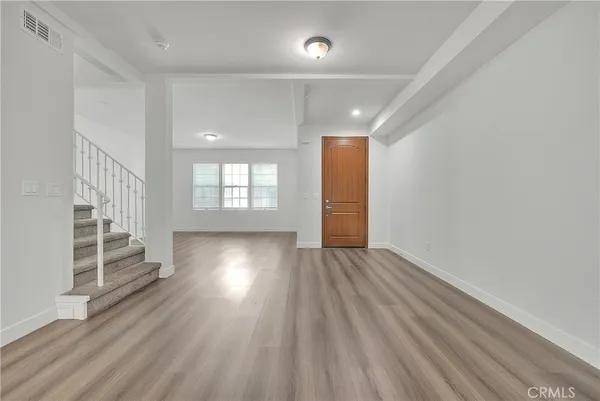 $3,850 | 501 West Foothill Boulevard, Unit 107, Claremont, CA 91711