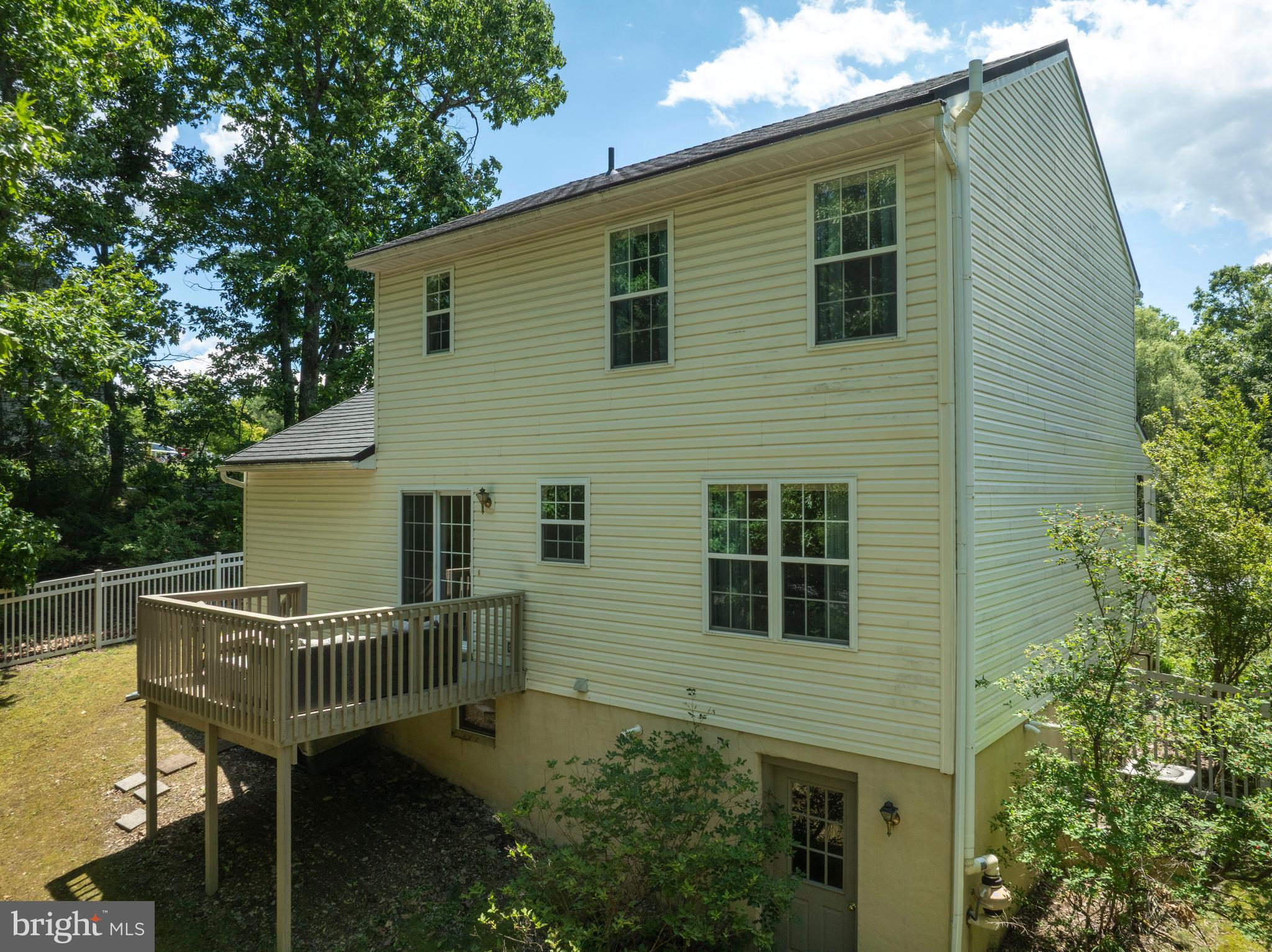 100 Schell Run Lane Tyrone, PA 16686 - Photo 4 of 52
