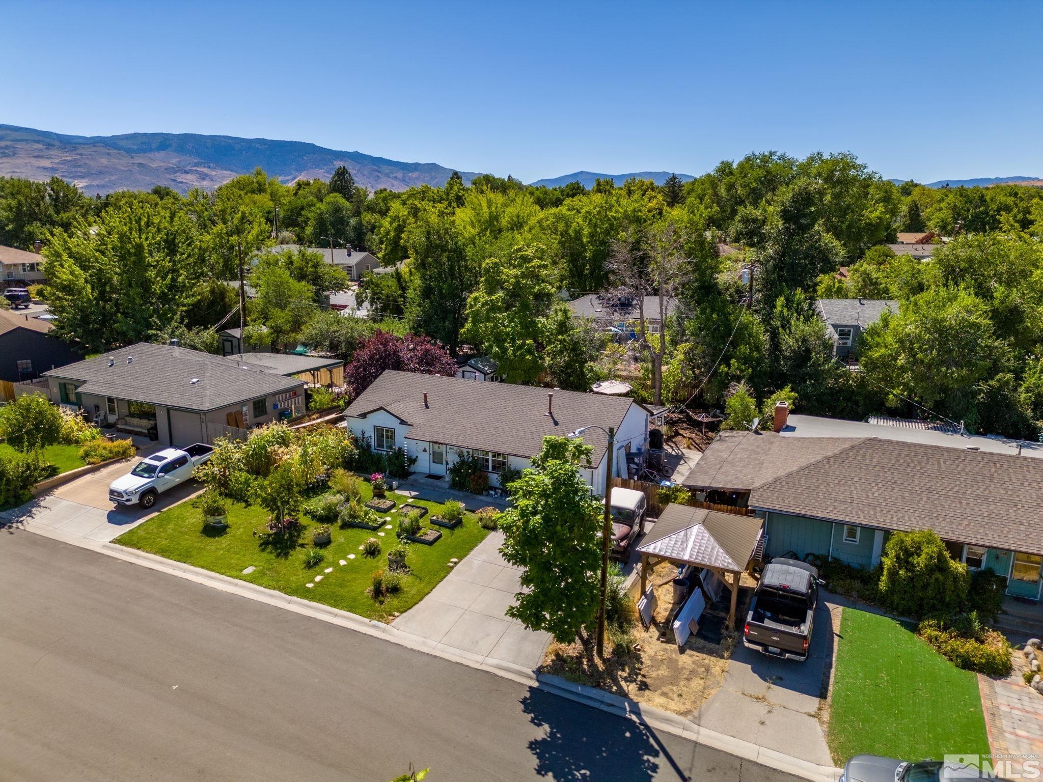845 Ryan Lane Reno, NV 89503 - Photo 3 of 34 Photo 3