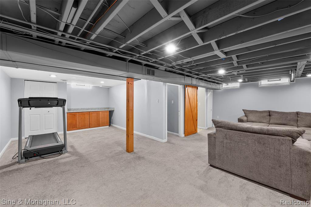 3903 Mark Orr Road Royal Oak, MI 48073 - Photo 24 of 37 Gallery Image 24