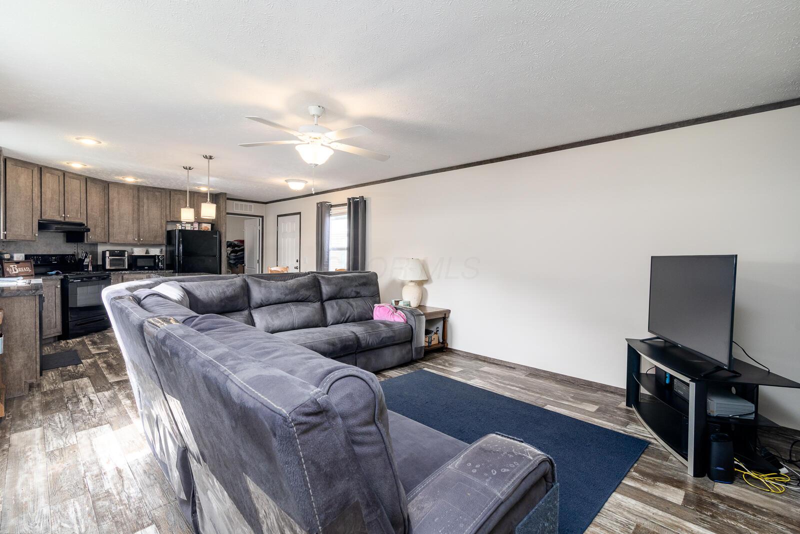 10694 State Rte 762, Unit 99A Lockbourne, OH 43137 - Photo 9 of 22