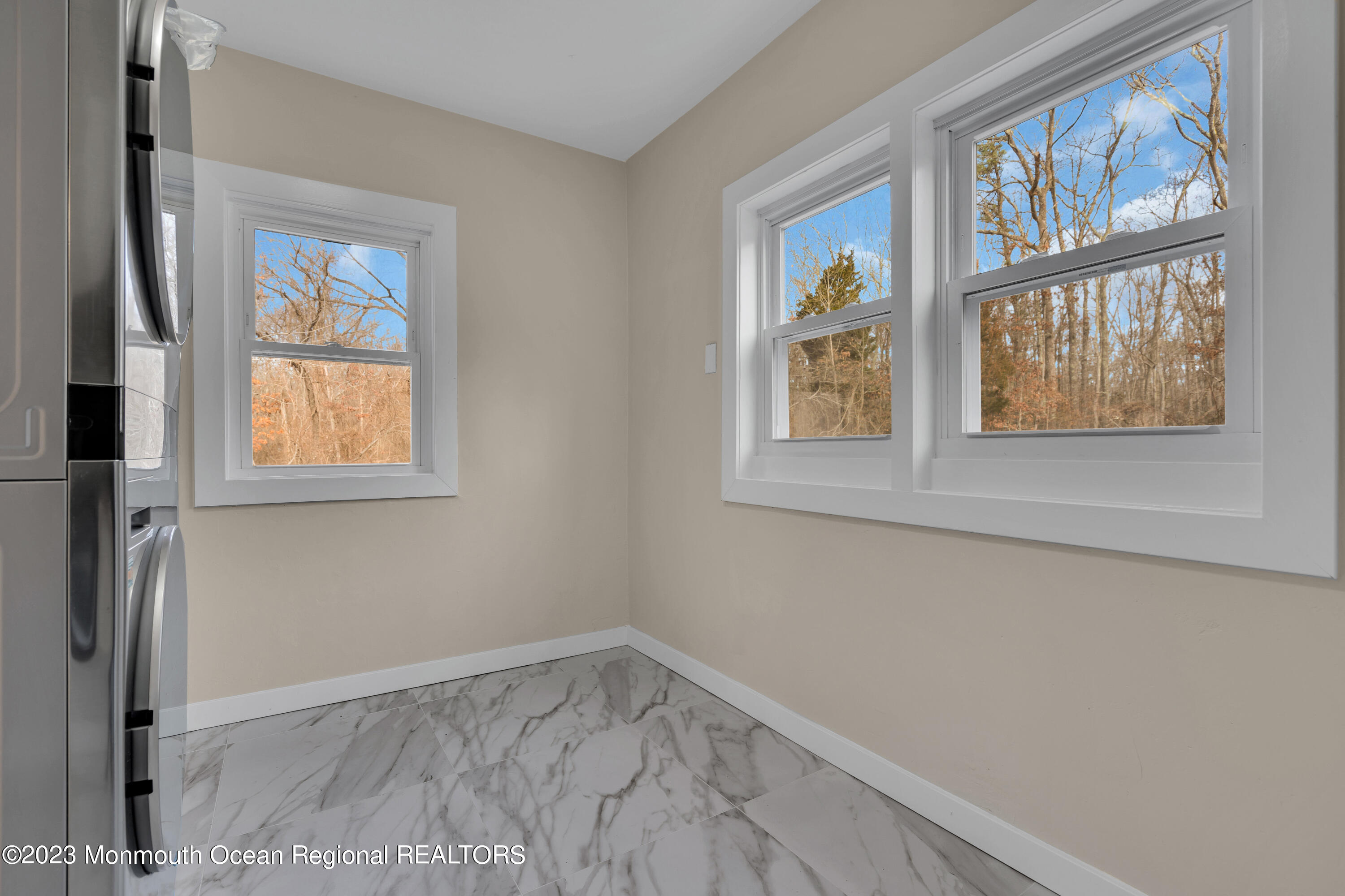 44 Gunning River Road Barnegat, NJ 08005 - Photo 15 of 38 034_dsc03473