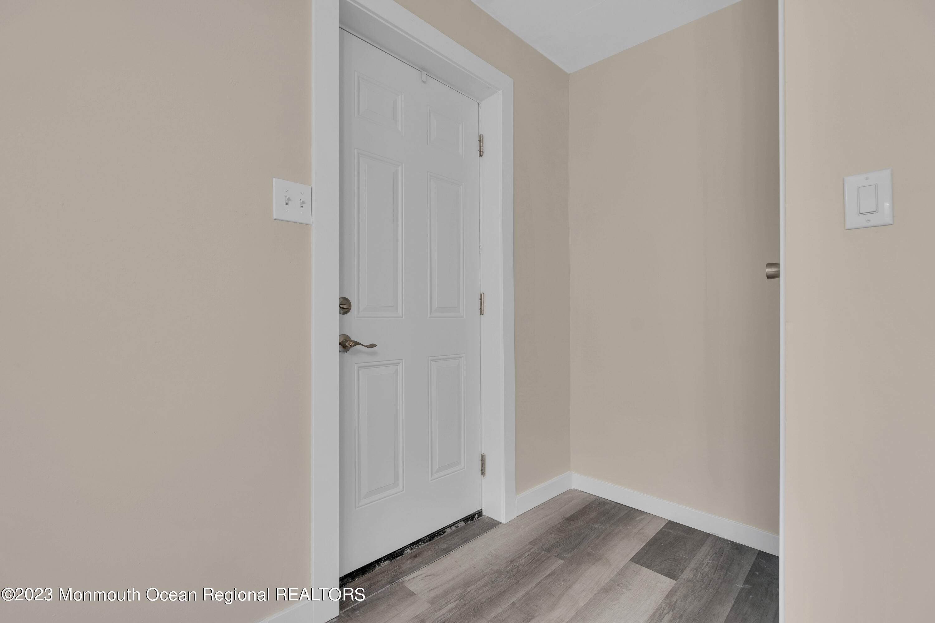 44 Gunning River Road Barnegat, NJ 08005 - Photo 19 of 38 010_dsc03403