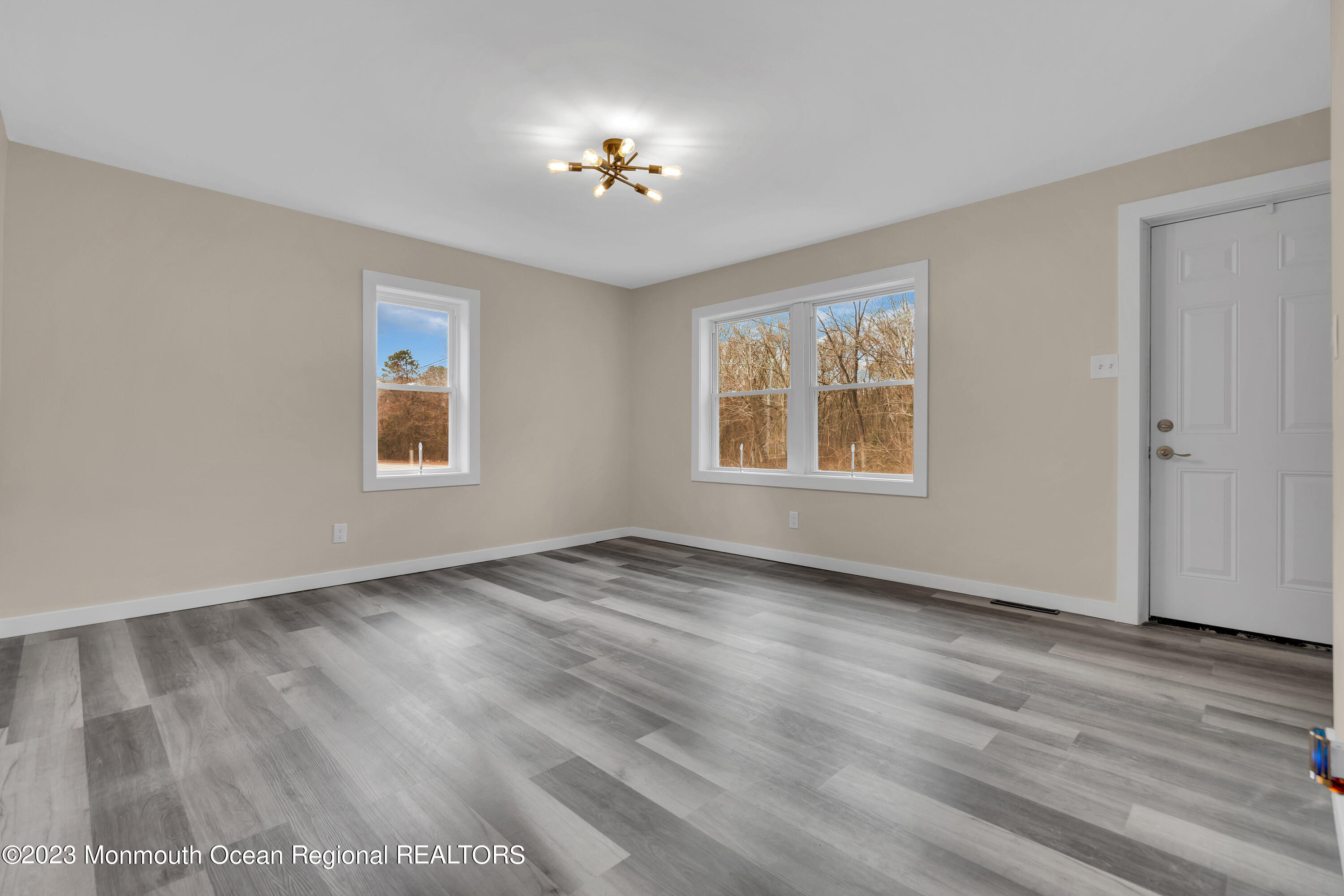 44 Gunning River Road Barnegat, NJ 08005 - Photo 5 of 38 012_dsc03413