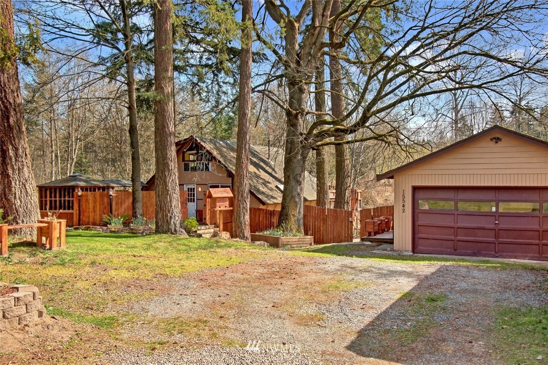 15542 112th Avenue Northeast Bothell, WA 98011 - Photo 2 of 25 Gallery Image 2