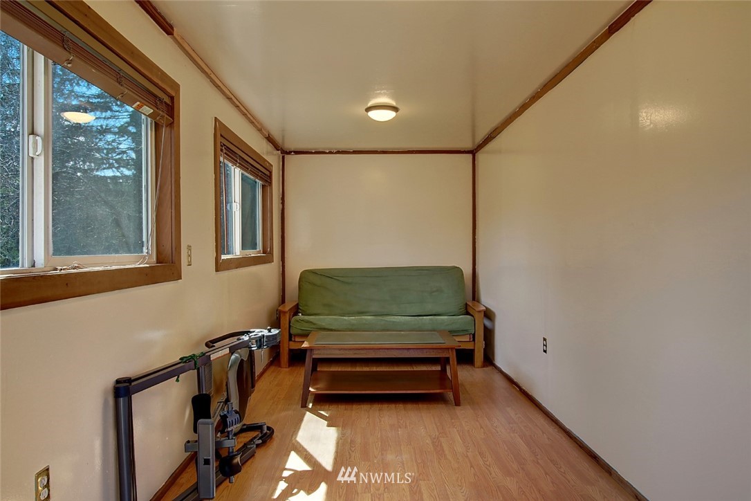 15542 112th Avenue Northeast Bothell, WA 98011 - Photo 24 of 25 Gallery Image 24