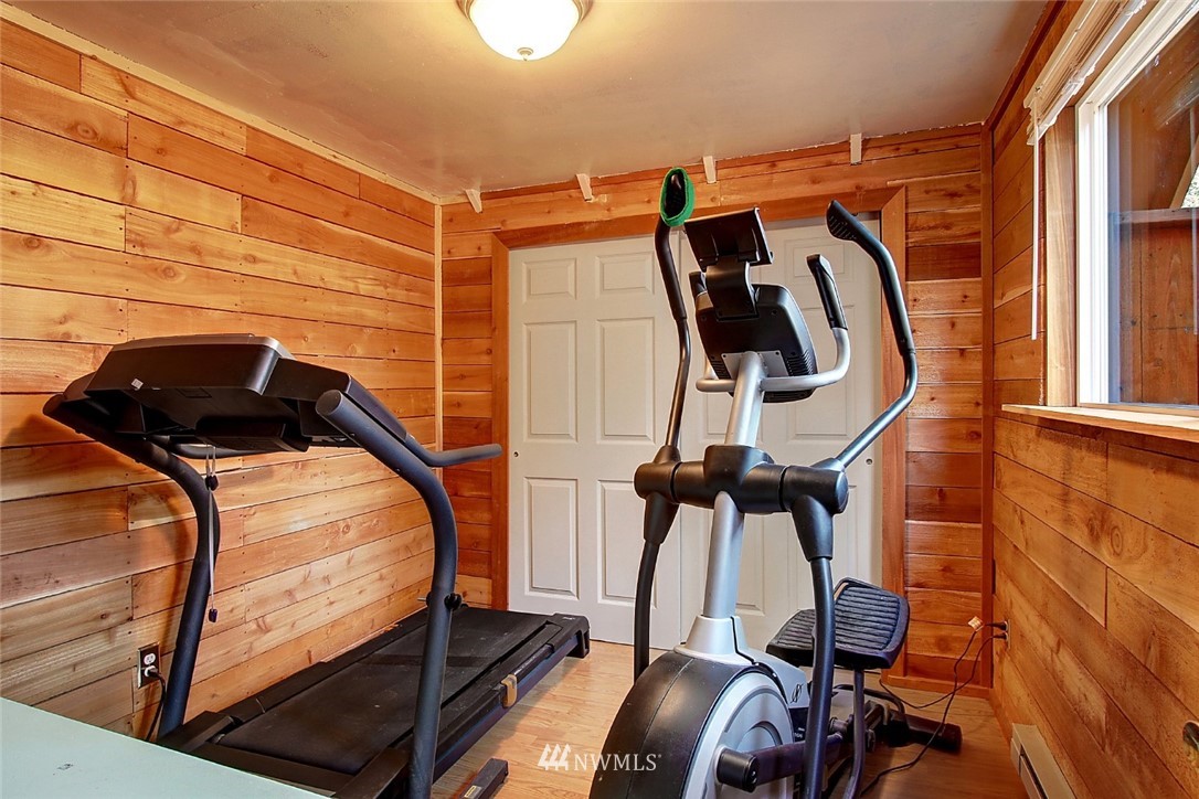 15542 112th Avenue Northeast Bothell, WA 98011 - Photo 7 of 25 Gallery Image 7