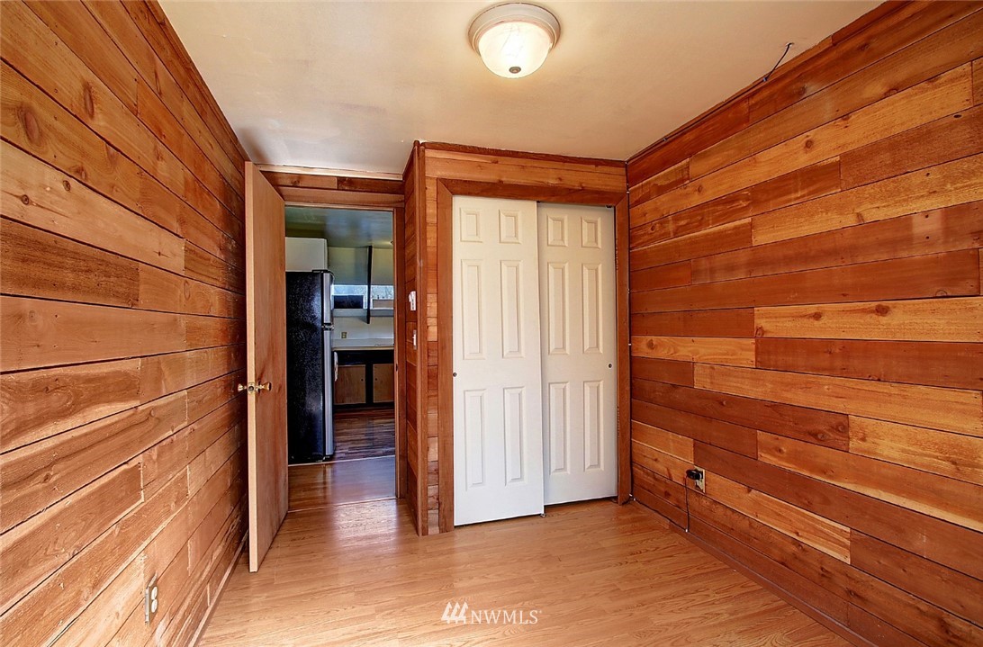 15542 112th Avenue Northeast Bothell, WA 98011 - Photo 9 of 25 Gallery Image 9
