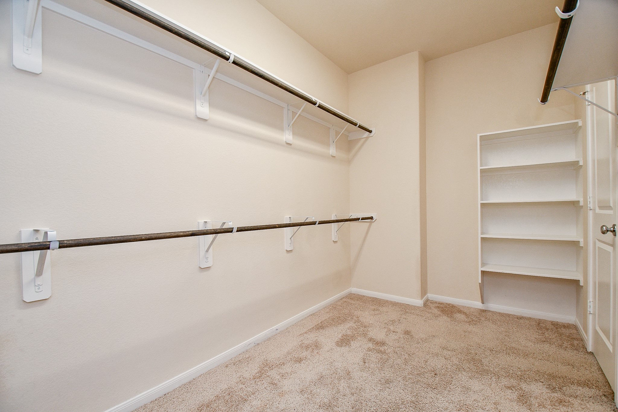 15210 Ordie Run Drive Humble, TX 77346 - Photo 29 of 40 a view of an empty walk in closet