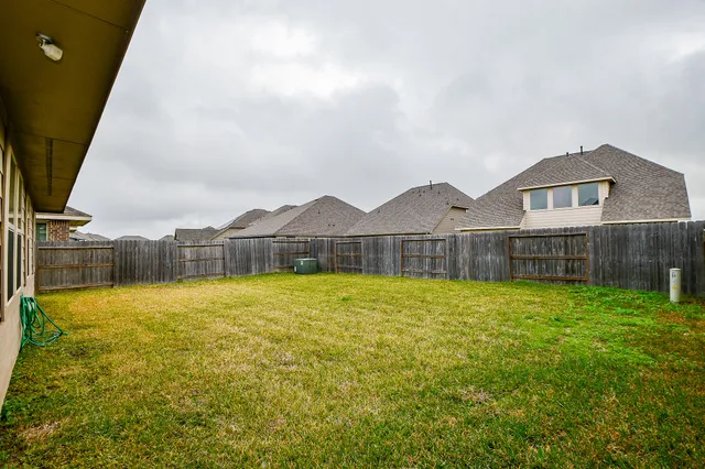 $2,750 | 15210 Ordie Run Drive, Humble, TX 77346